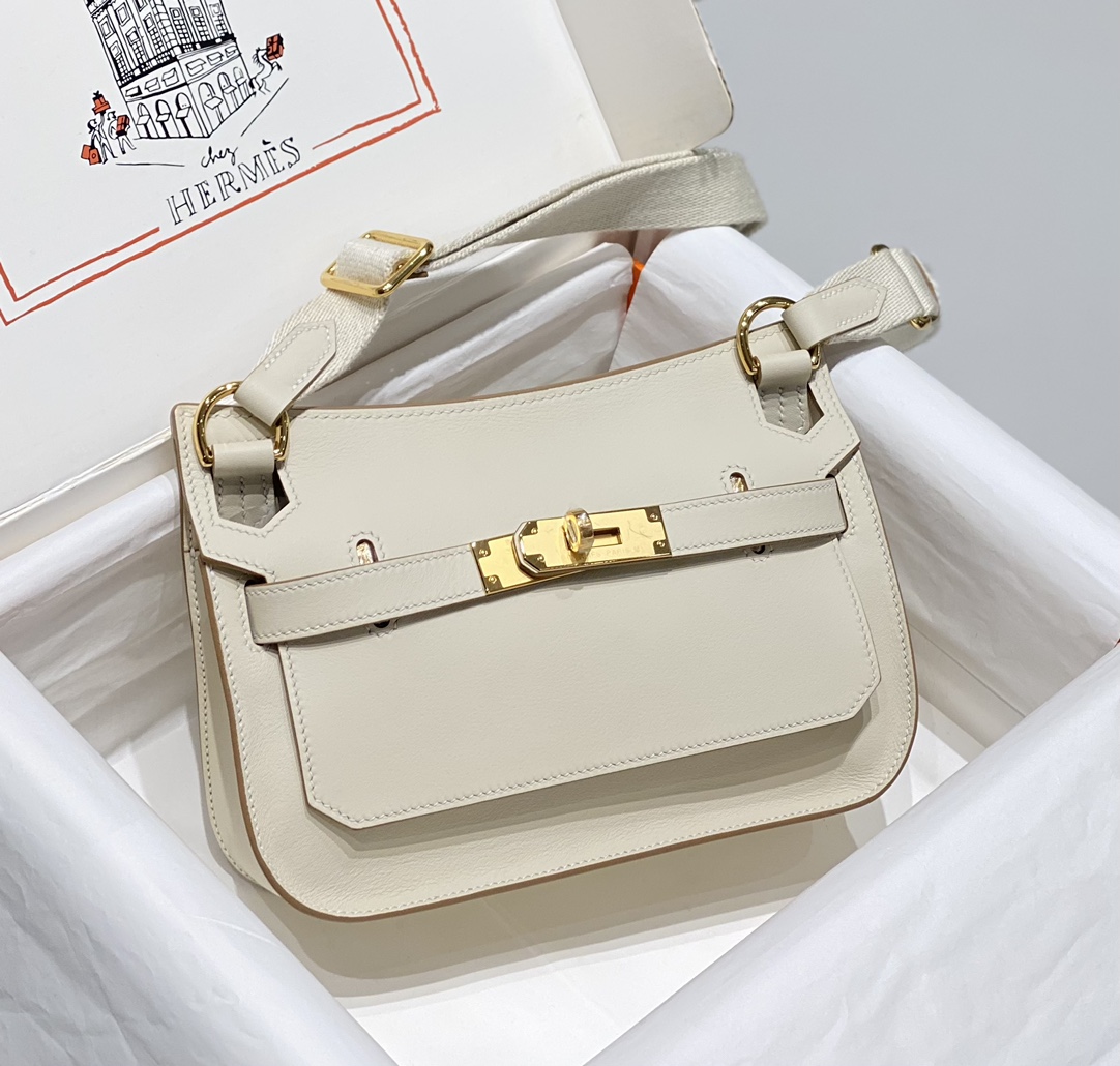 Hermes Jypsiere Mini Shoulder Bag In Cream White Swift Leather